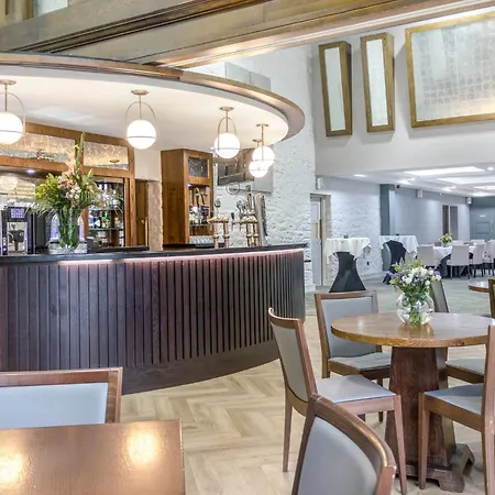 Fota Island Hotel And Spa-2